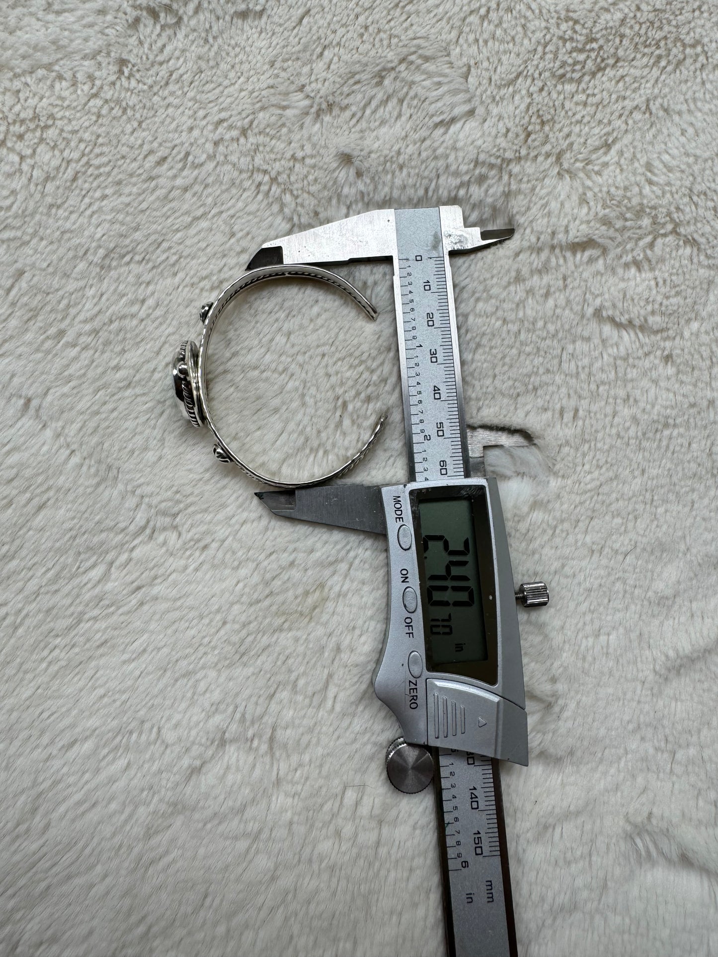 Golden Hill Cuff