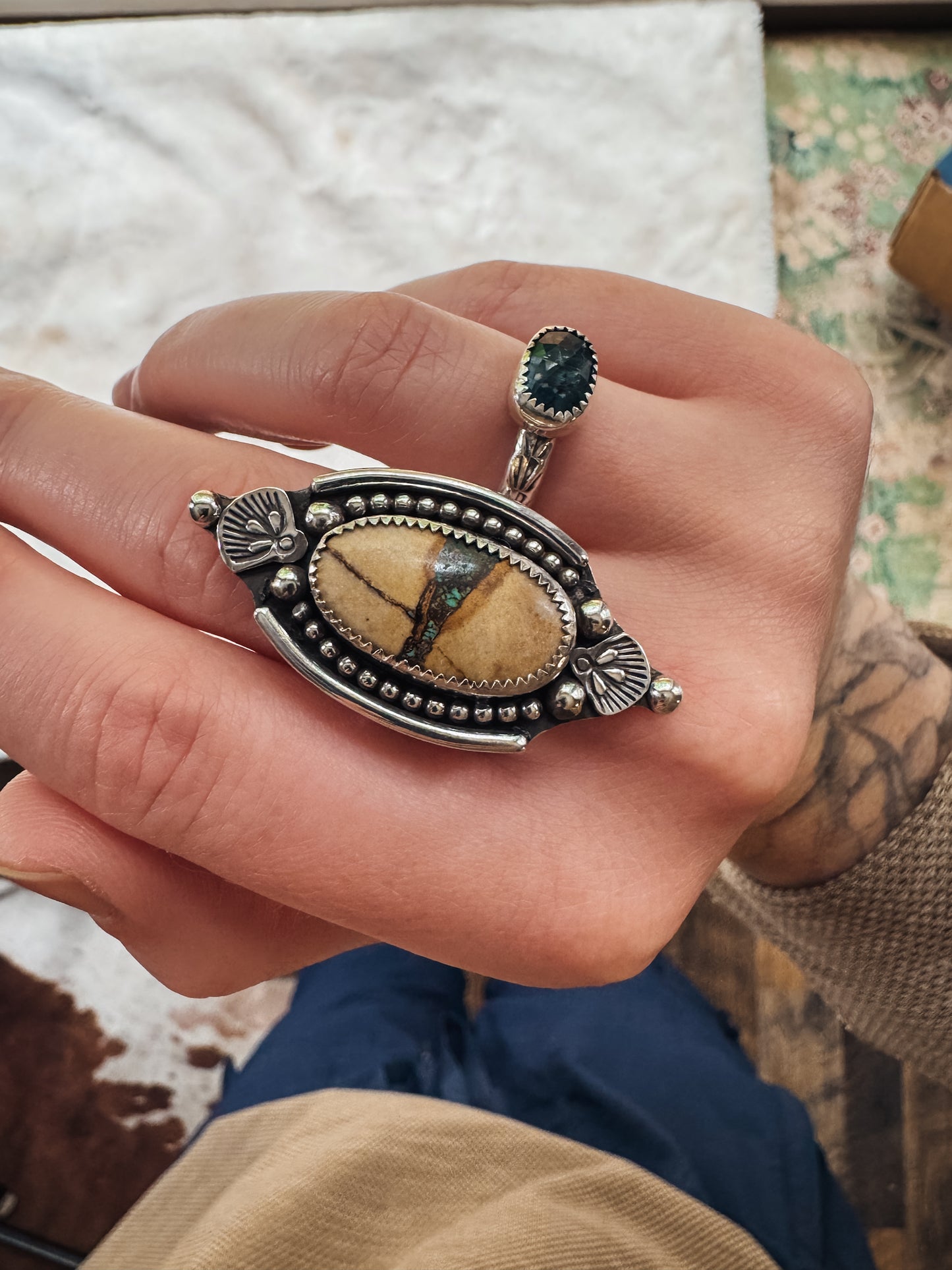 Royston Ribbon Ring