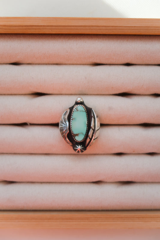 Candelaria Hill Feather Ring