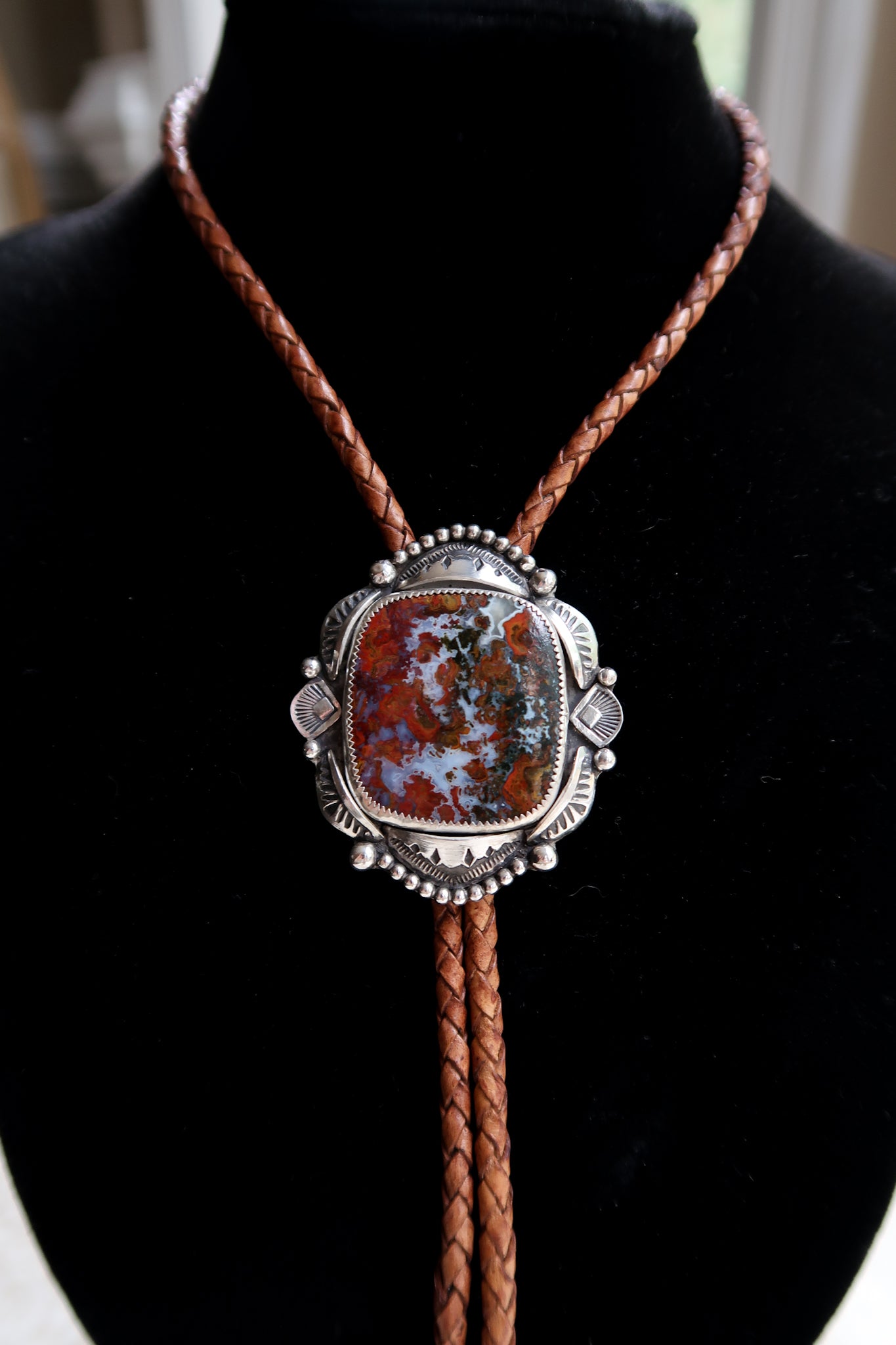 Hungarian Agate Bolo